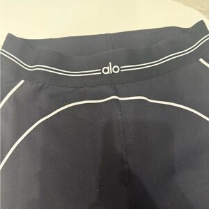 ALO Yoga Black Leggings